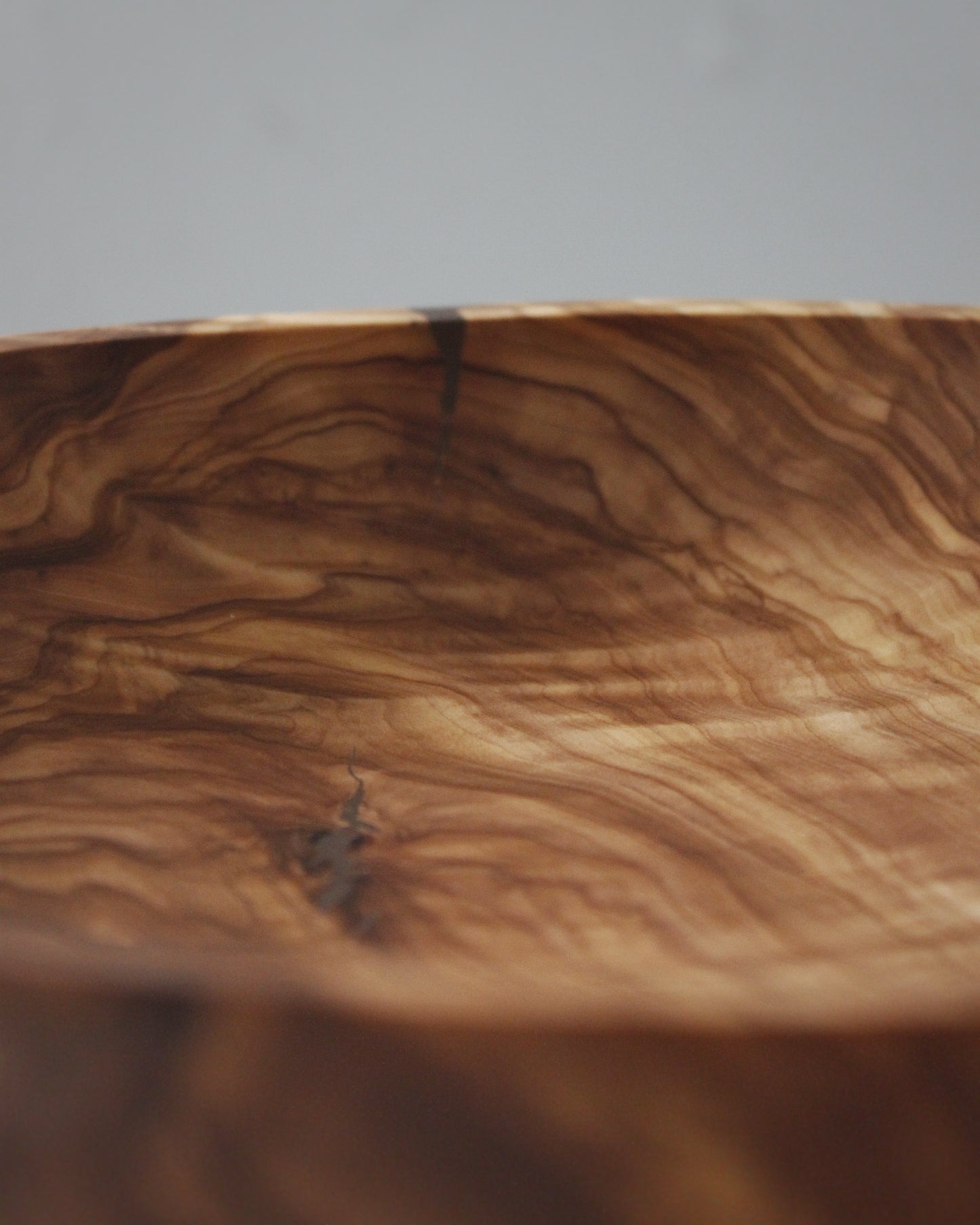 A196 Spanish Olive Wood Center