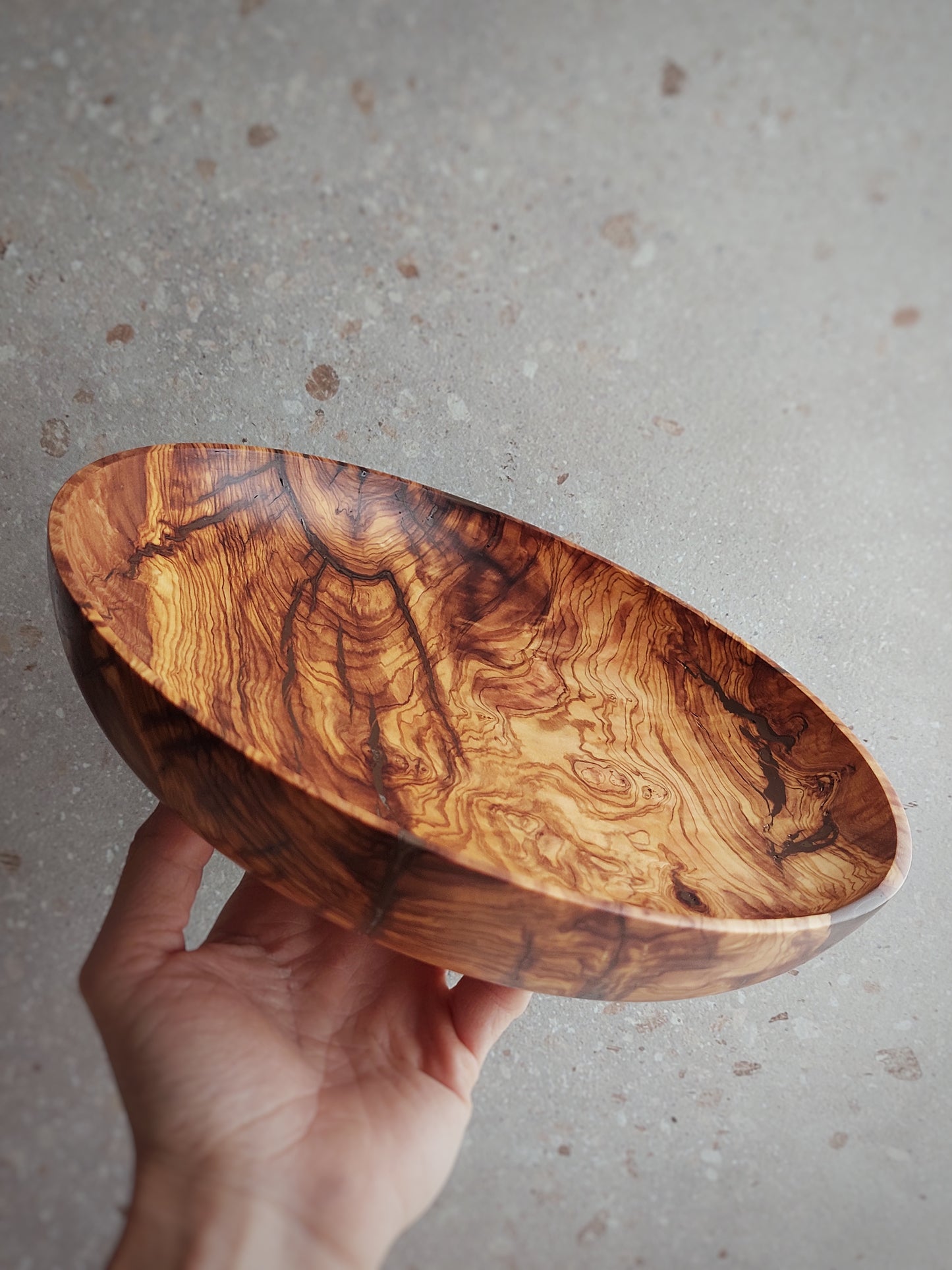 A01 Bandeja de madera de Olivo