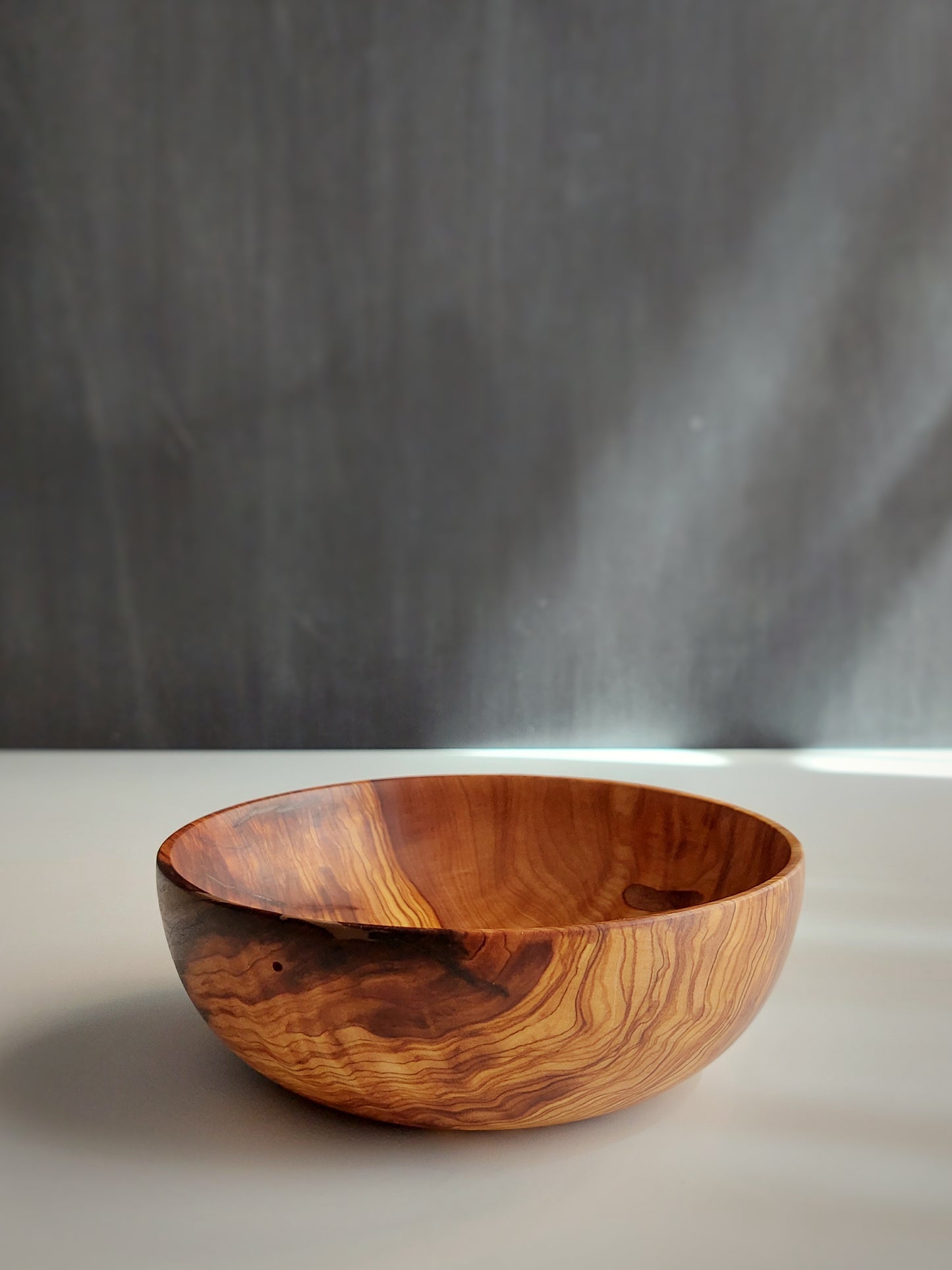 A02 Cuenco de madera de Olivo