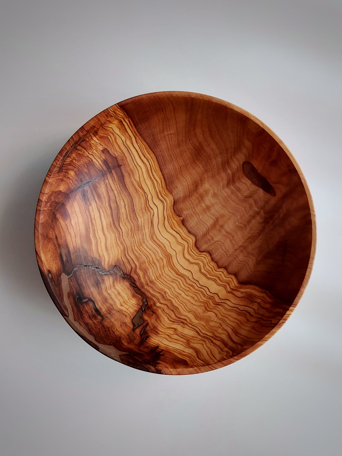 A02 Cuenco de madera de Olivo