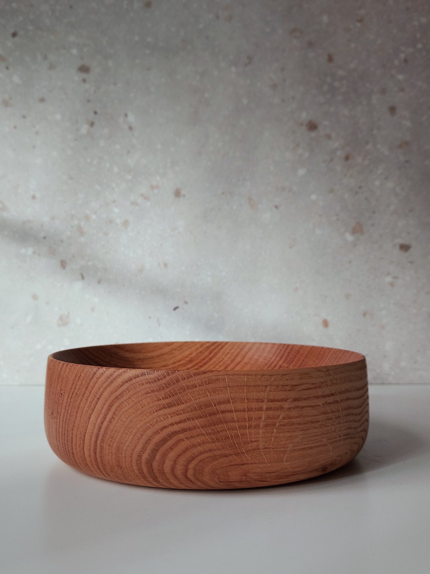 A06 Cuenco de madera de Roble Europeo