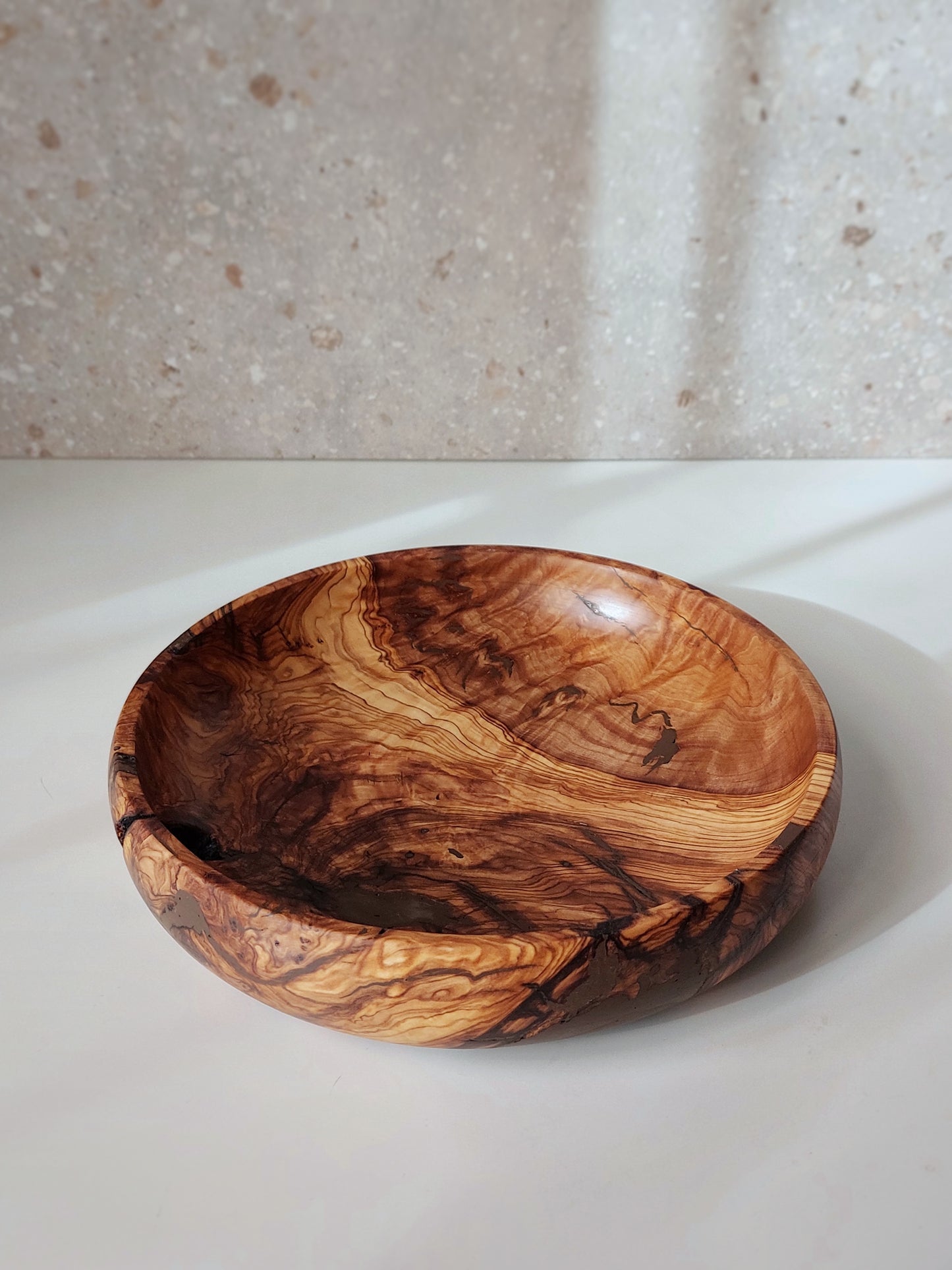 A03 Cuenco de madera de Olivo