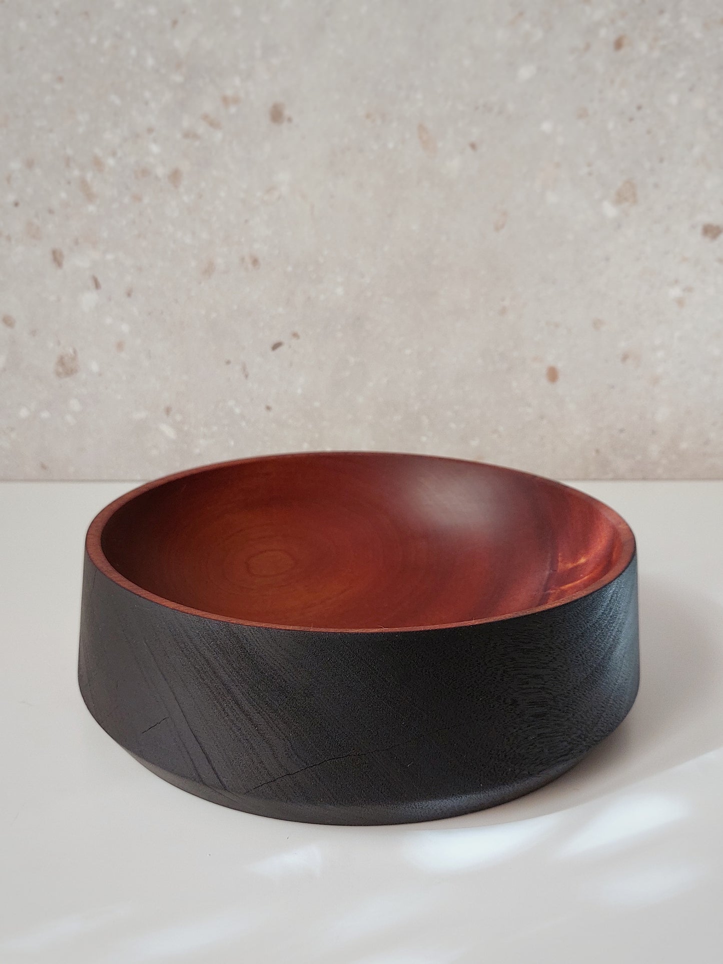 A18 Cuenco de madera de Sapeli