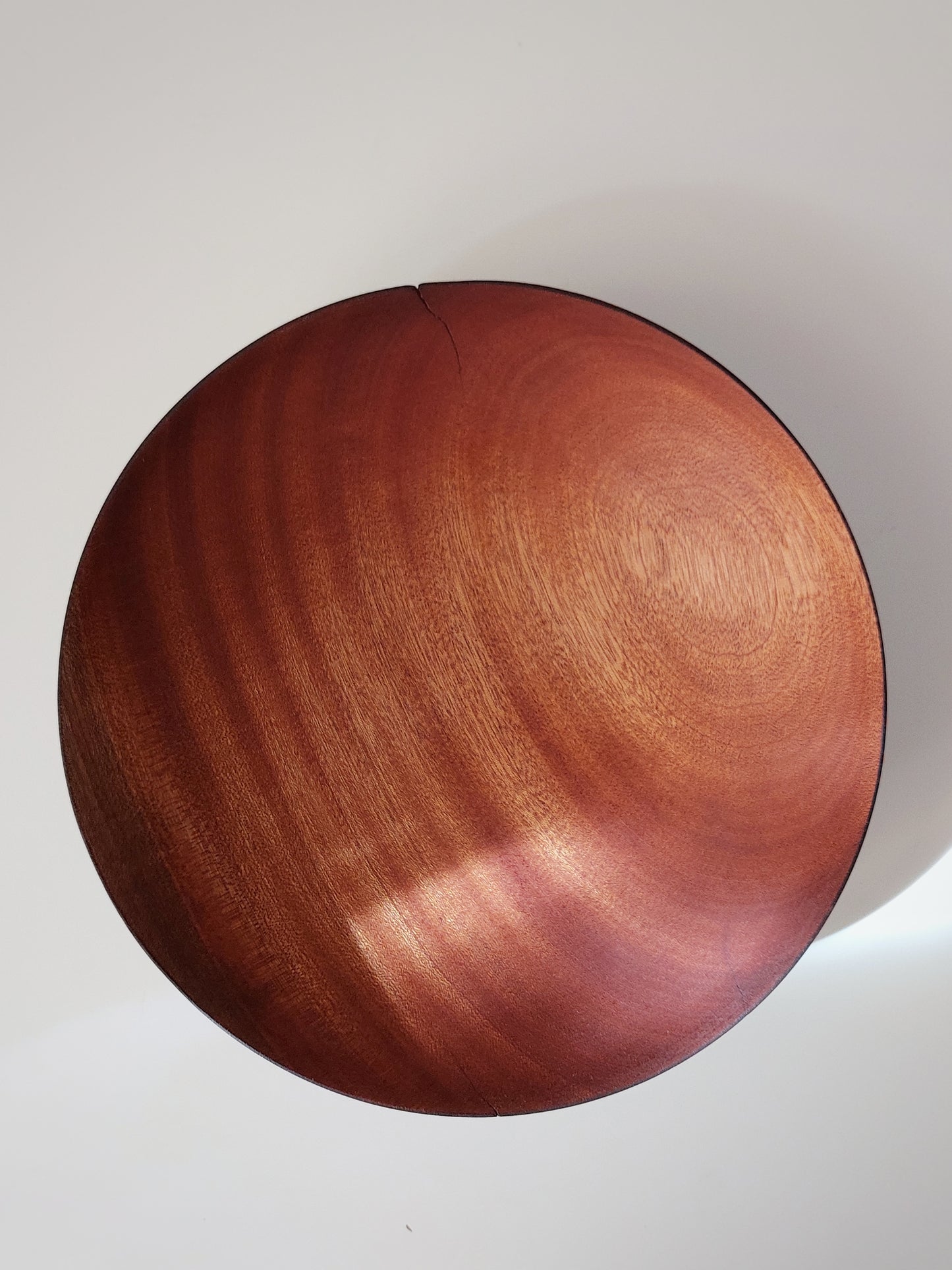 A20 Sapeli wood centerpiece