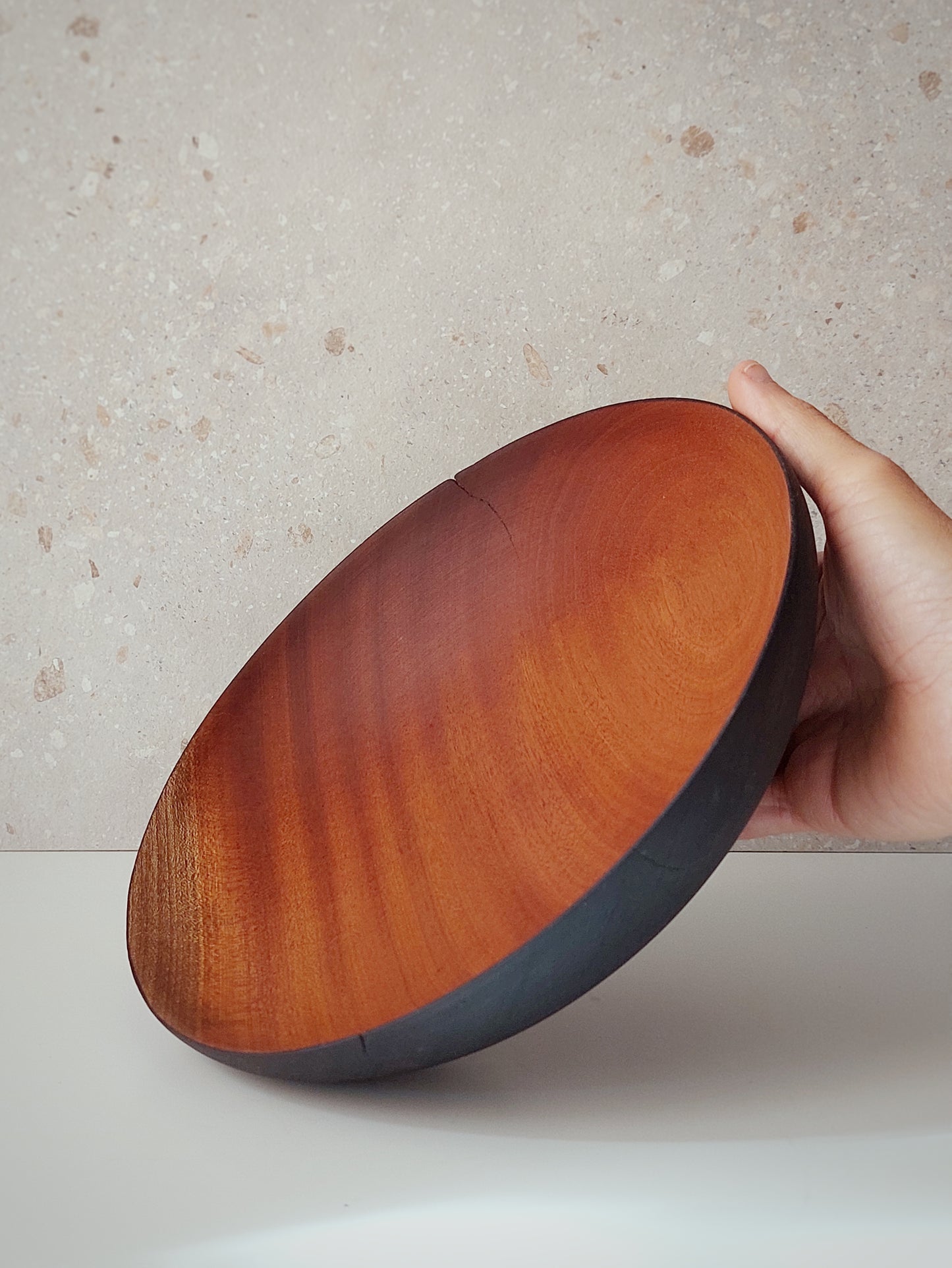 A20 Sapeli wood centerpiece