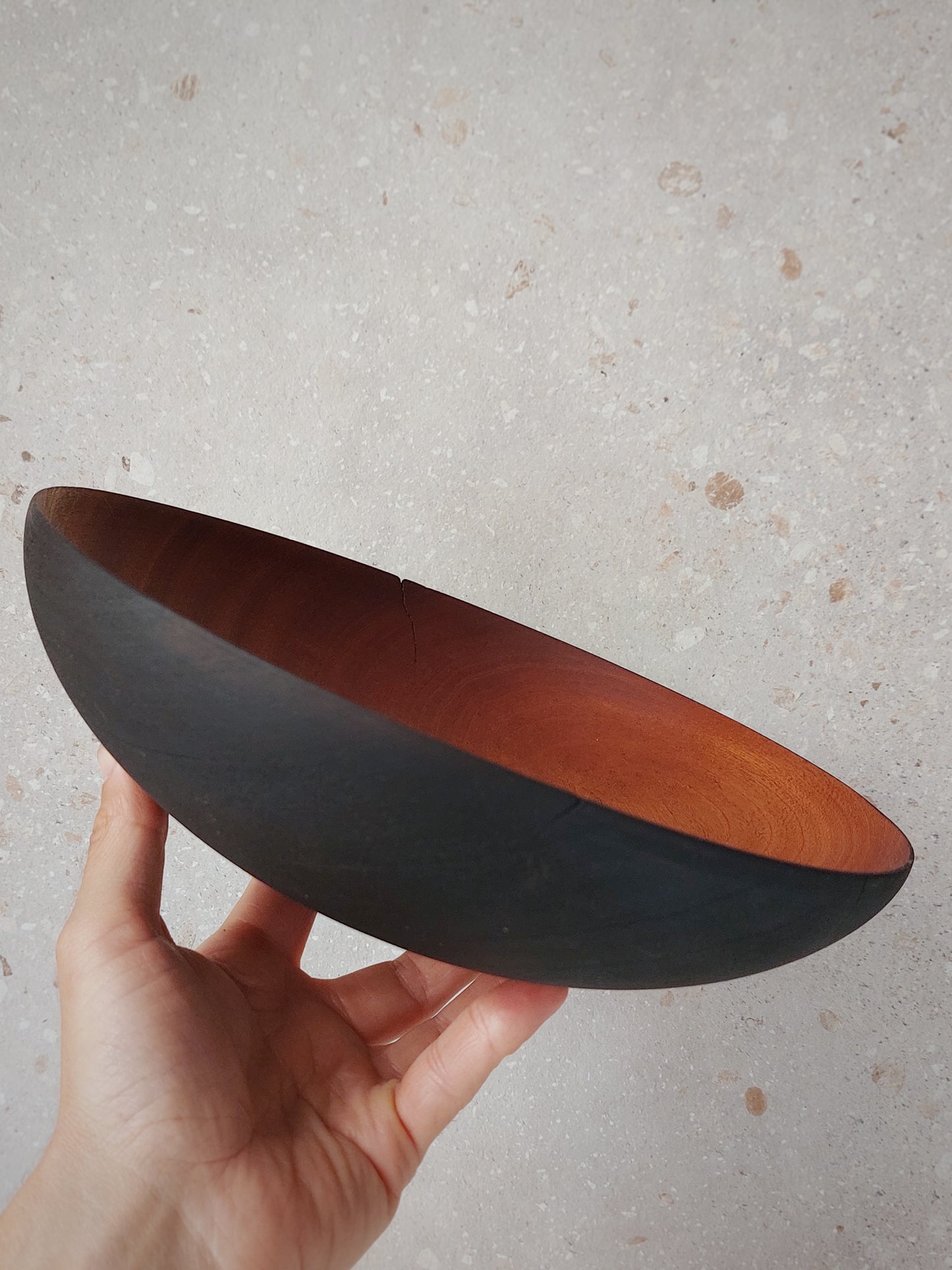 A20 Sapeli wood centerpiece