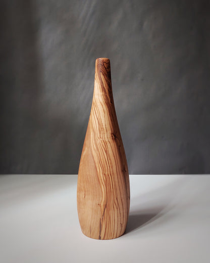 B34 Olive wood vase