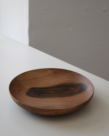 A114 Iberian Walnut wood center