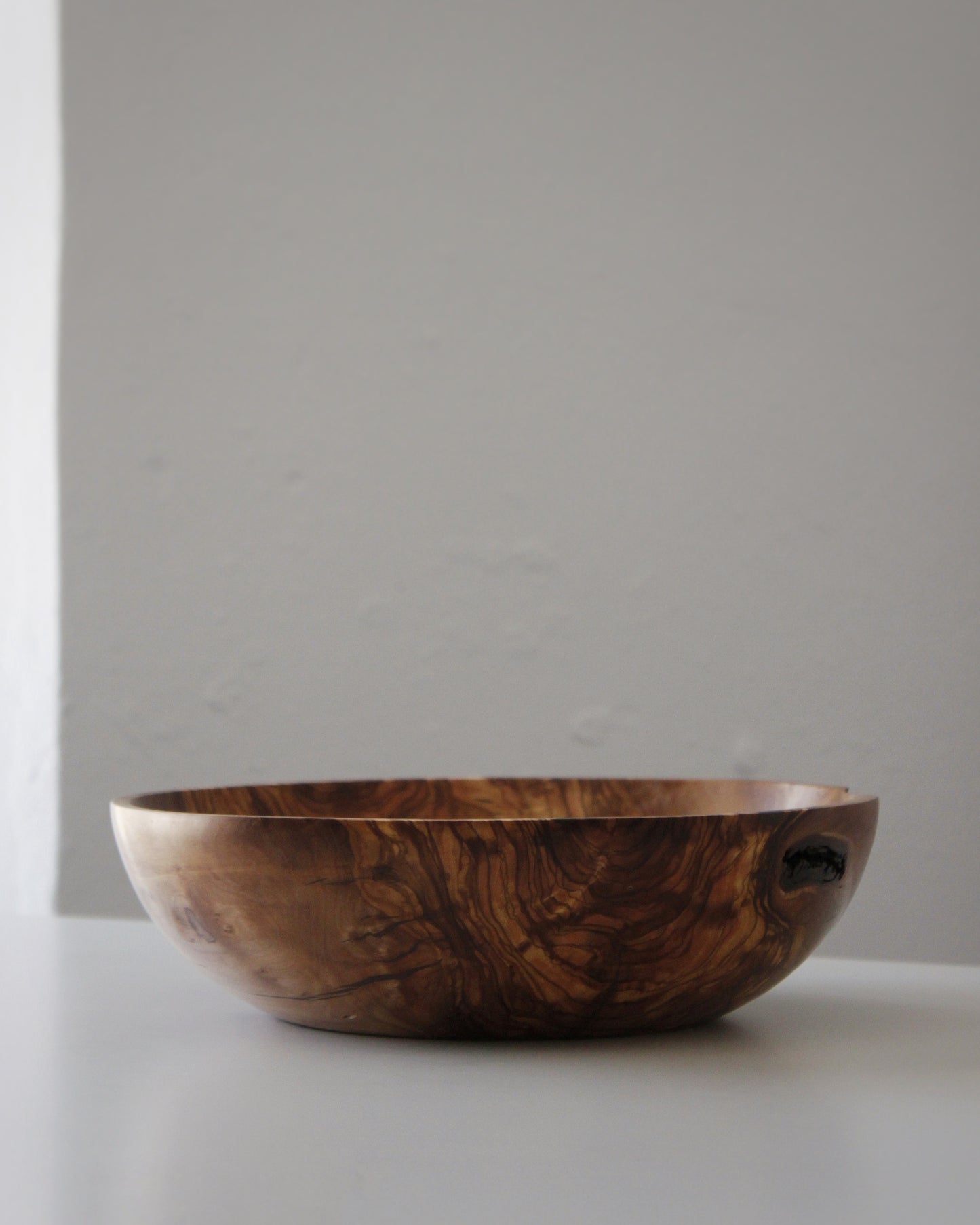 A120 Spanish Olive Wood Centerpiece