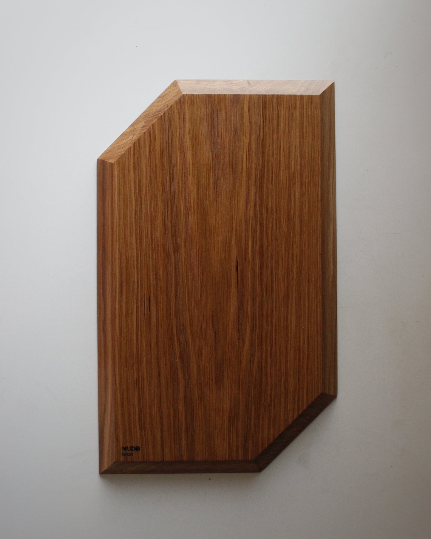T22 American Oak Cutting or Serving Board