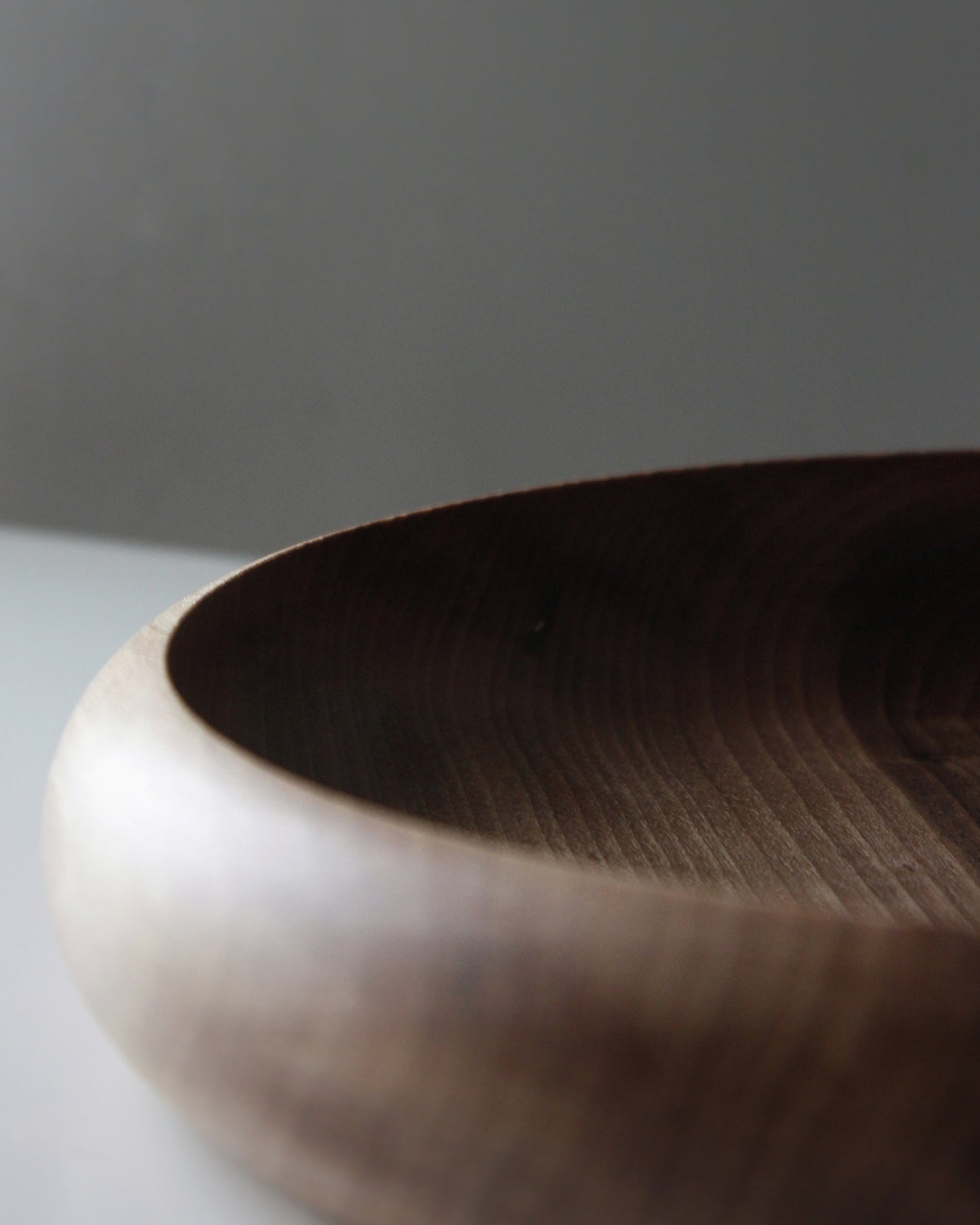 A232 Iberian Walnut Wood Center