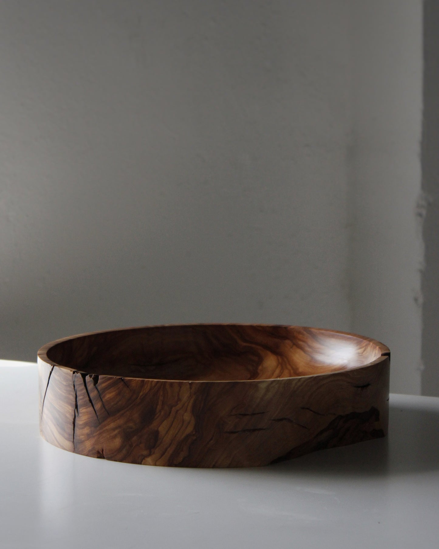 A209 Spanish Olive Wood Centerpiece