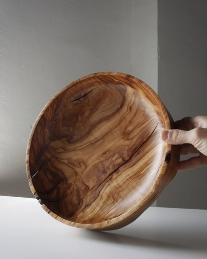 A209 Spanish Olive Wood Centerpiece