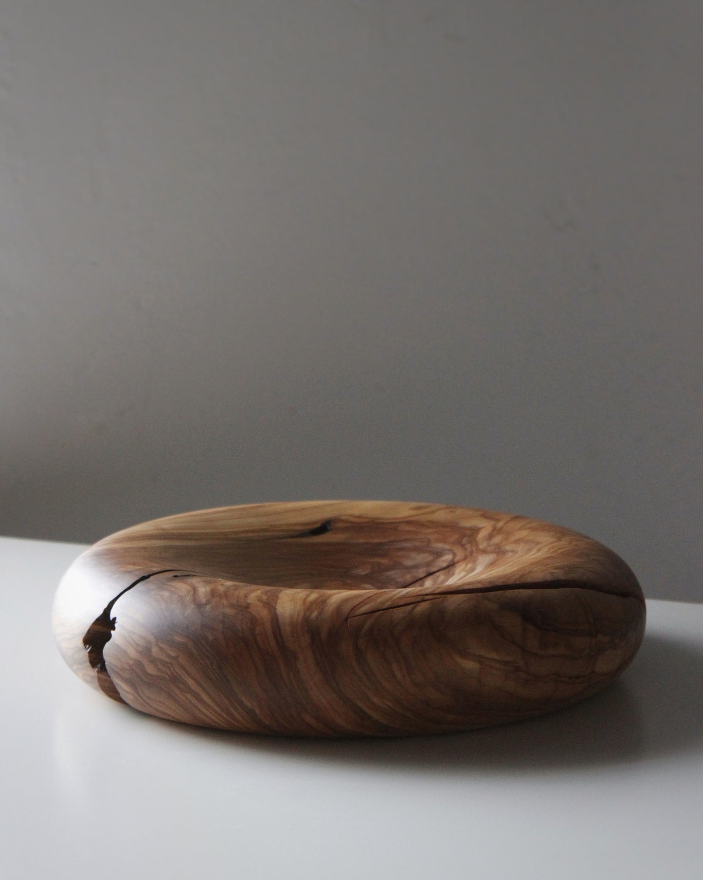 A203 Spanish Olive Wood Centerpiece