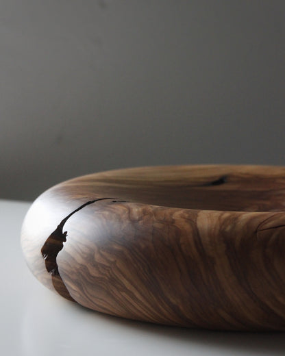 A203 Spanish Olive Wood Centerpiece