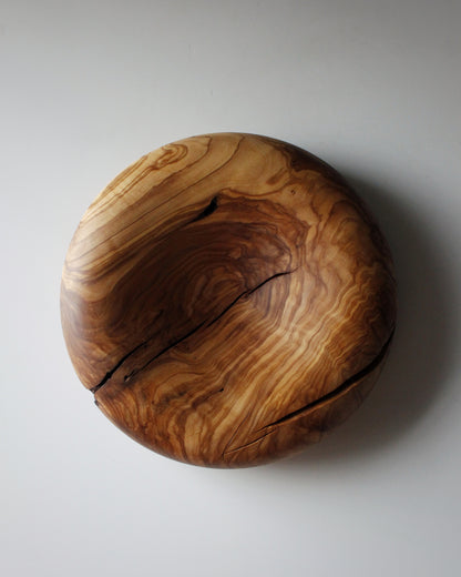 A203 Spanish Olive Wood Centerpiece