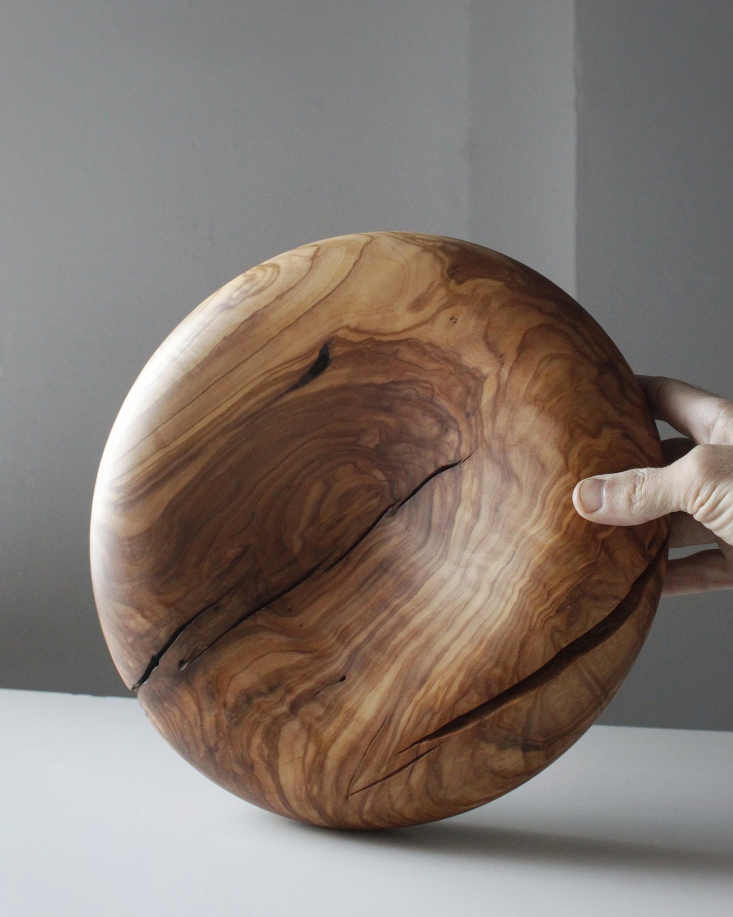 A203 Spanish Olive Wood Centerpiece