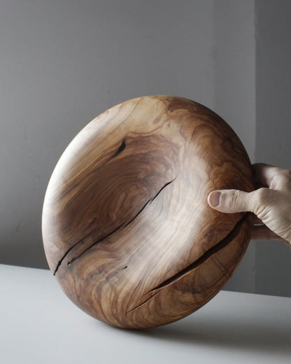 A203 Spanish Olive Wood Centerpiece