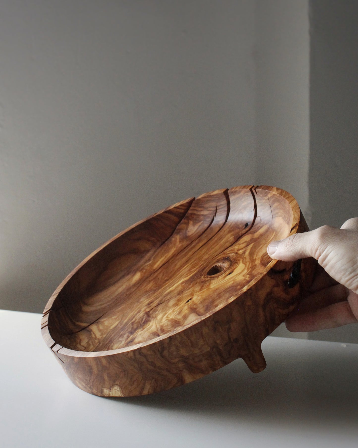 A217 Spanish Olive Wood Centerpiece