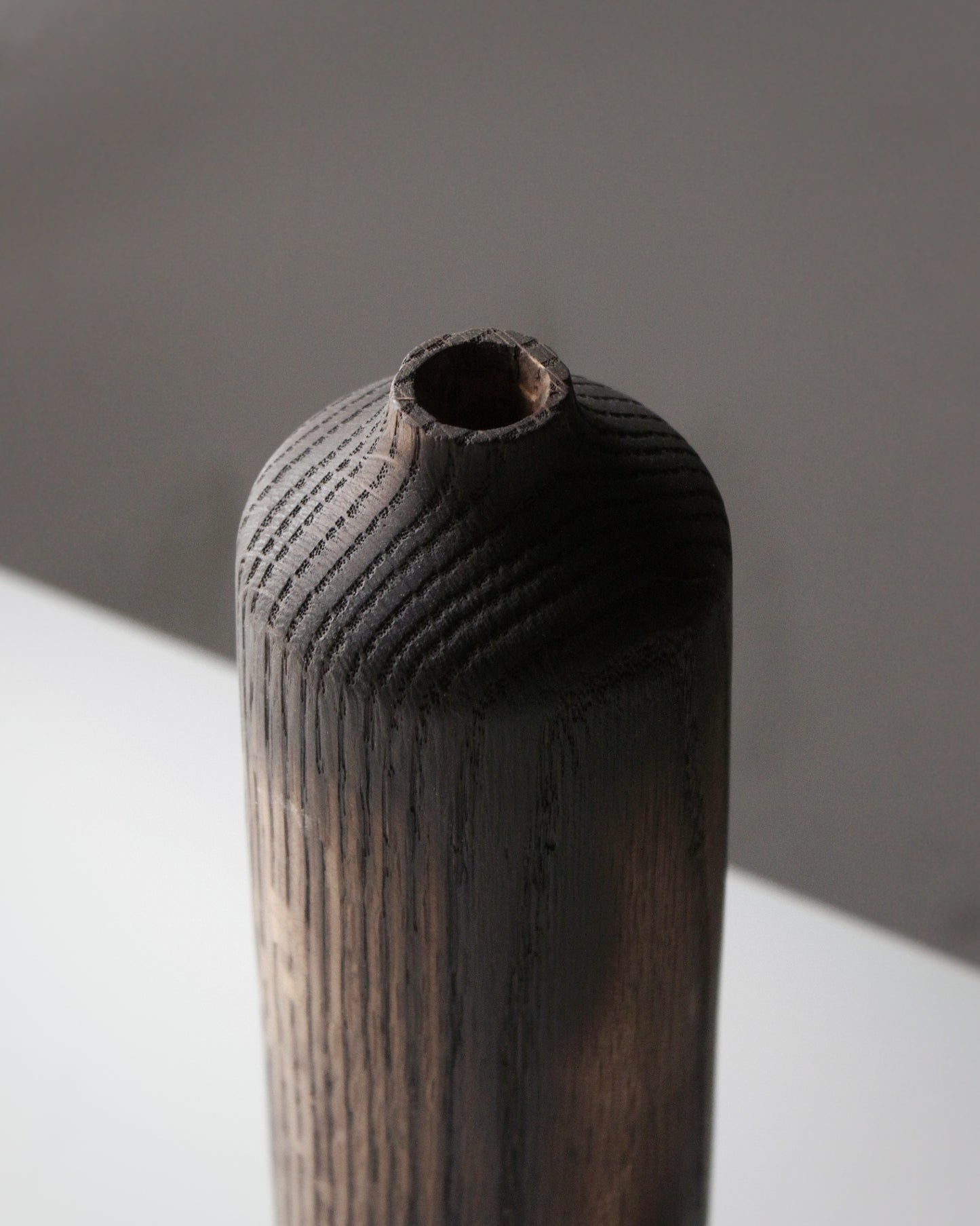 B52 Aged Red Oak Vase