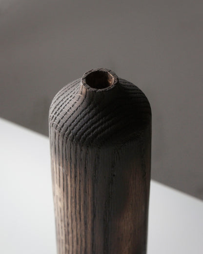 B52 Aged Red Oak Vase