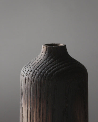 B52 Aged Red Oak Vase