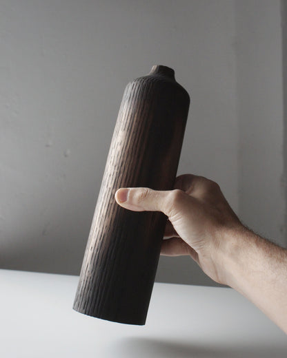 B52 Aged Red Oak Vase