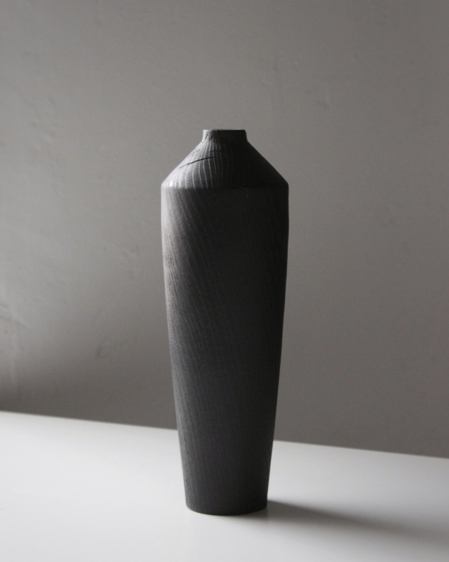B51 White Beech Charred Vase