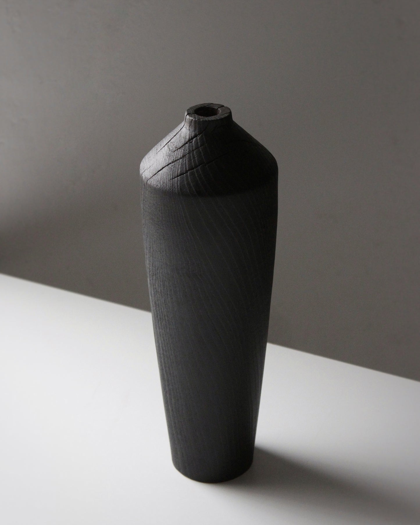 B51 White Beech Charred Vase