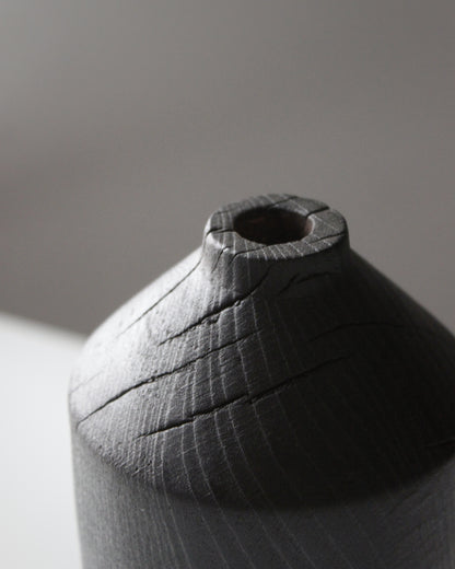 B51 White Beech Charred Vase