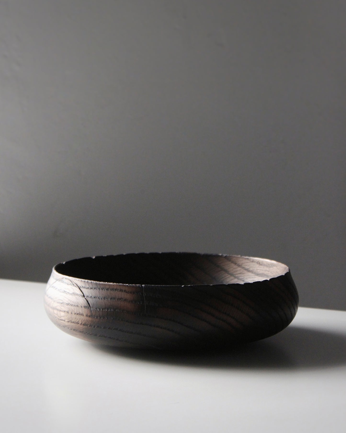 A212 Aged European Oak Wood Centerpiece