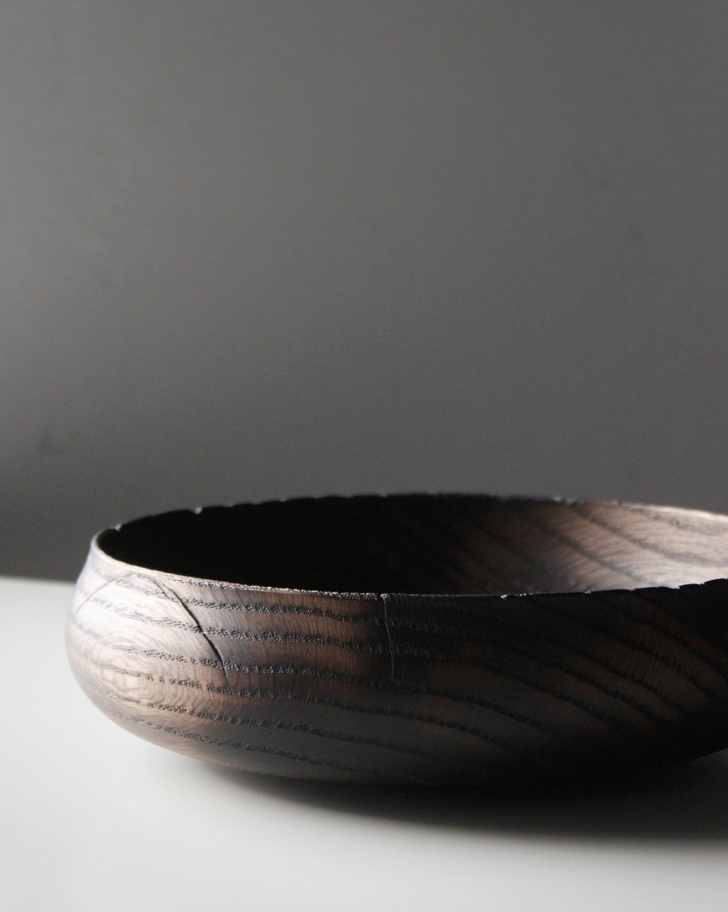 A212 Aged European Oak Wood Centerpiece