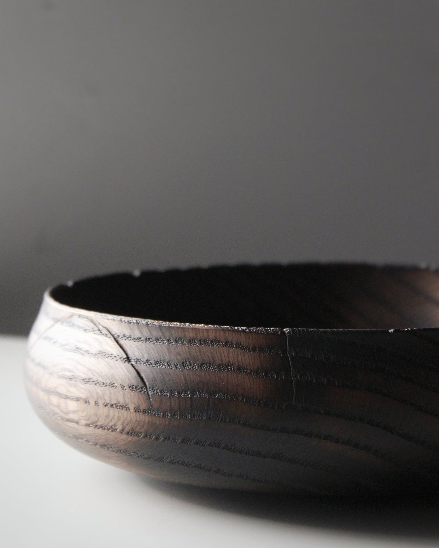 A212 Aged European Oak Wood Centerpiece