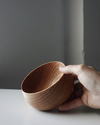 A243 Ash wood center