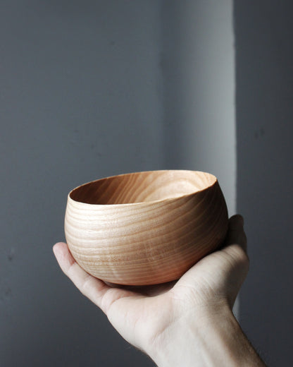 A243 Ash wood center