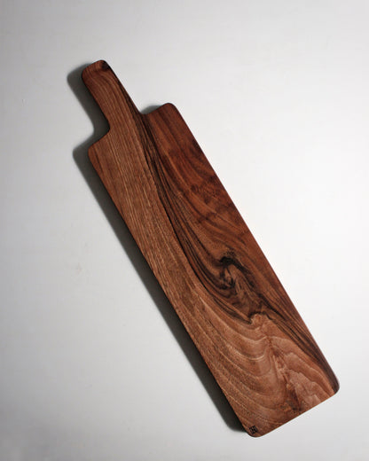 T11 Serving board of Iberian Walnut