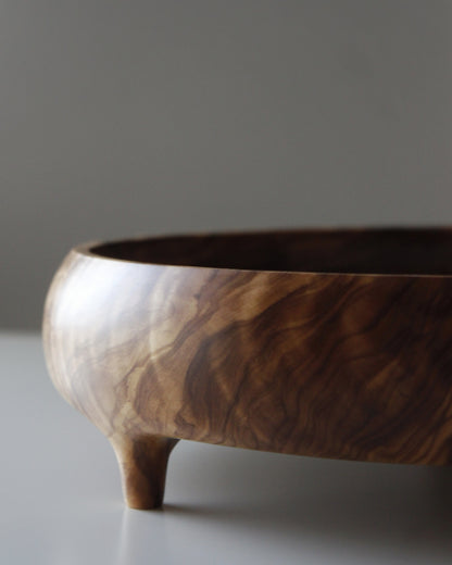 A217 Spanish Olive Wood Centerpiece